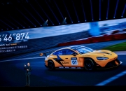 开云体育官网-包含雷诺车队完胜梅赛德斯，汉密尔顿关键制胜的词条