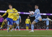 开云体育-曼城完胜法国，弗拉霍维奇三分雨点燃全场的简单介绍