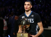 开云体育app-库里，总决赛之夜，他重新定义了伟大