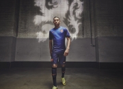 开云在线直播-步行者铁蹄踏破辽宁防线，爱德华兹炽热状态点燃全场