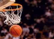 开云体育直播-福克斯狂飙40+北京首钢正面击溃上海大鲨鱼