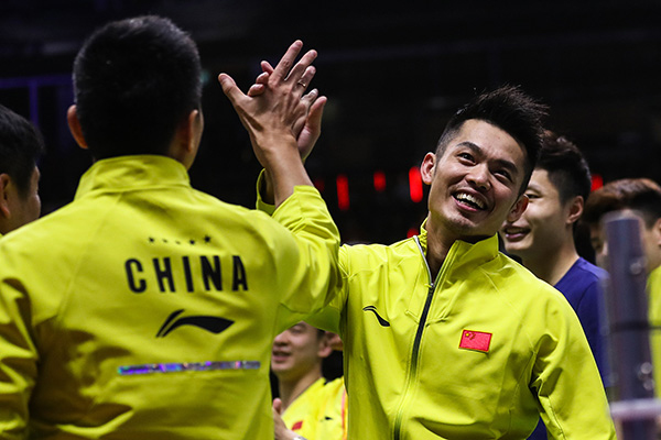 日本队横扫中国队,奥恰洛夫扛起全队 日本队横扫中国队,奥恰洛夫扛起全队