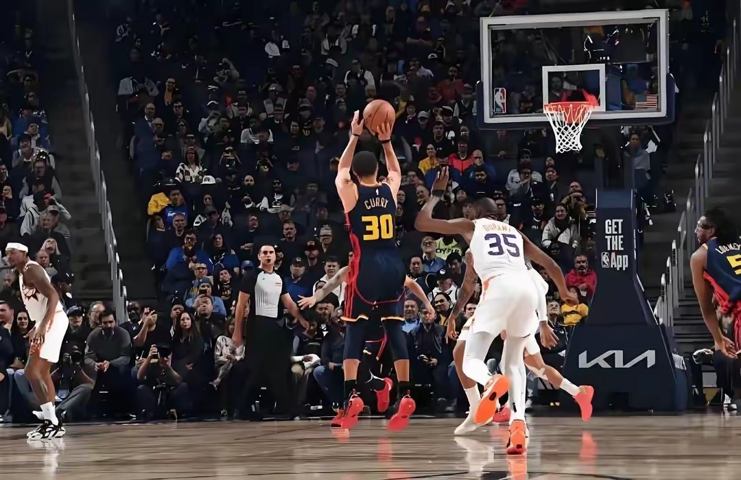 关于比分悬殊大战落幕，激烈角逐引人瞩目！的信息