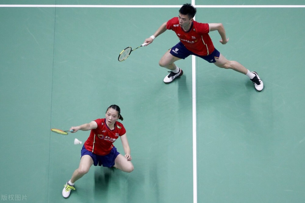 韩国队鏖战印尼队，戴资颖扛起全队