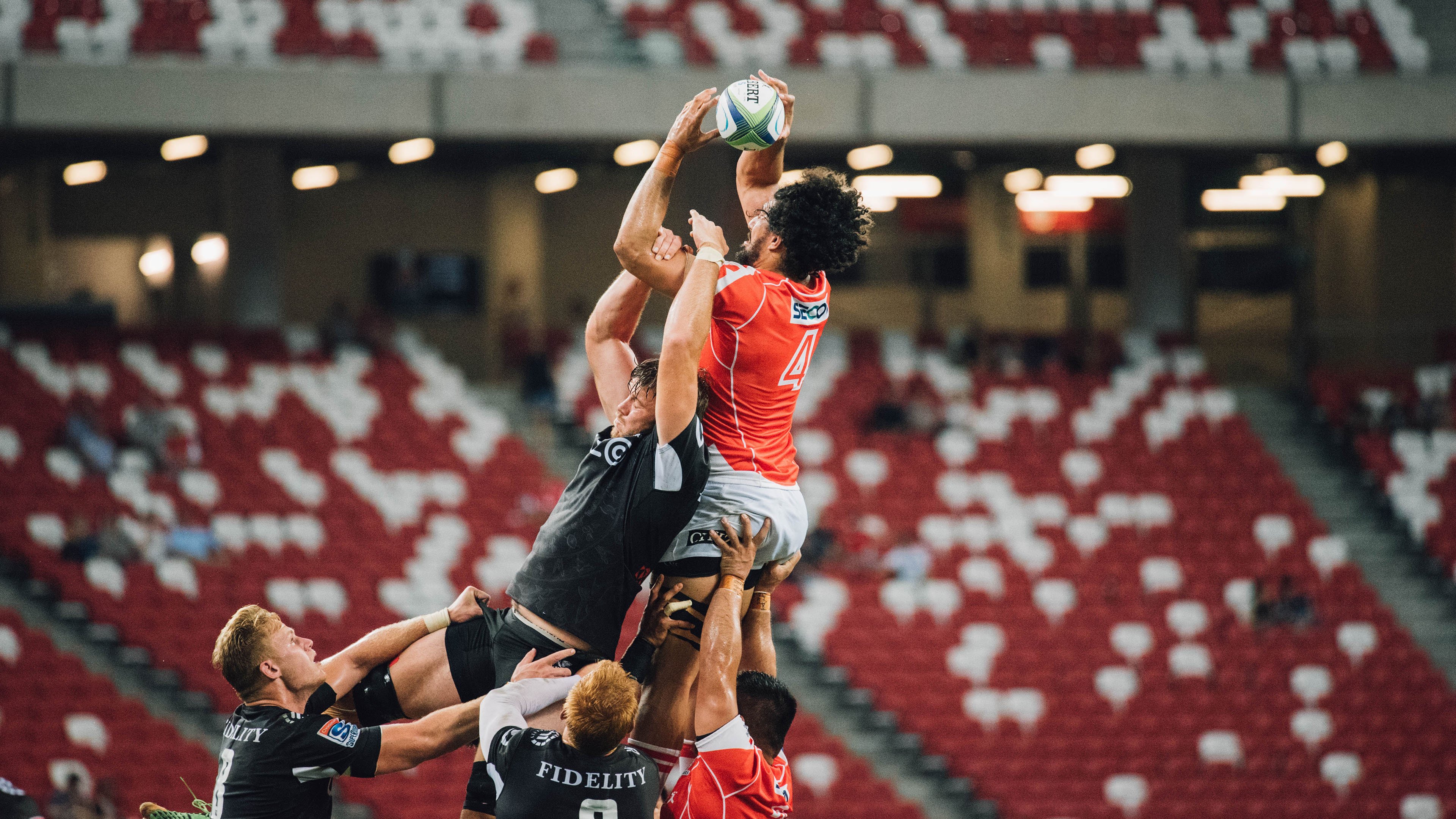 老鹰险胜爵士，伦纳德成为关键先生，一场定义赛季的逆转之战