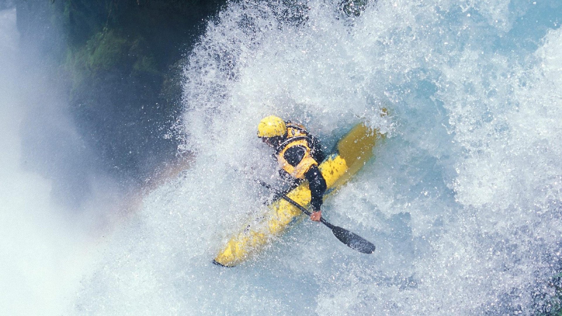 欧冠决赛之夜，贝恩连续得分拉开差距，改写历史的一刻