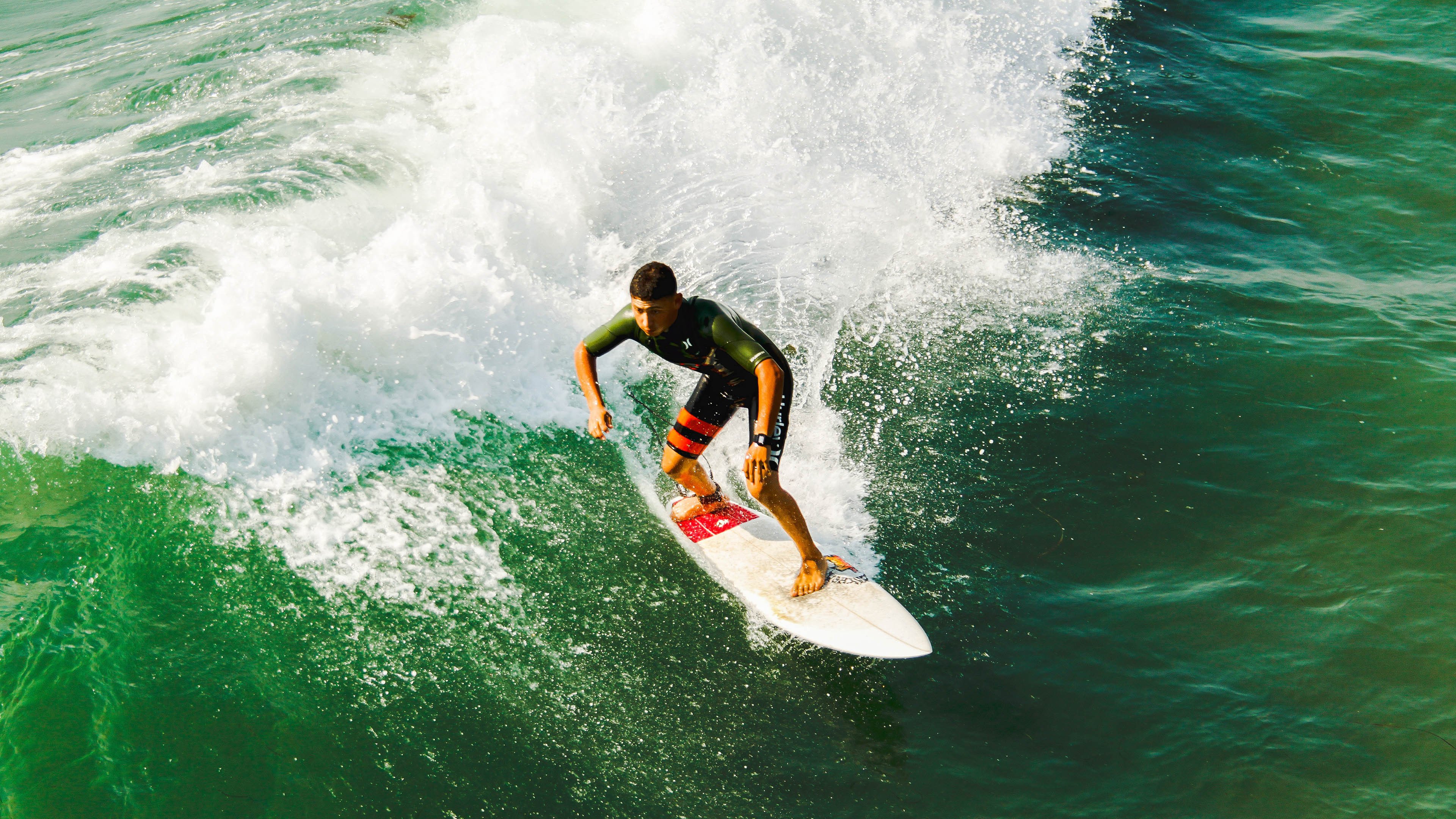 非典型胜利，瑞士横扫德国背后，阿尔瓦雷斯的战术革命